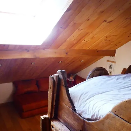 Appartement Pied-a-terre Confort Au Coeur D'areches-beaufort, T3 Lumineux Avec Balcon Et Commerces A Pied. - Fr-1-342-297 *